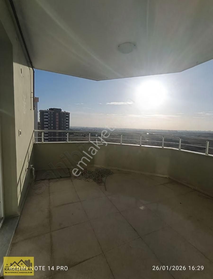 Gültepe De Doğlgazlı Merkezi Konumda 3+1 K Mutfak Kiralık Daire - Görsel 12