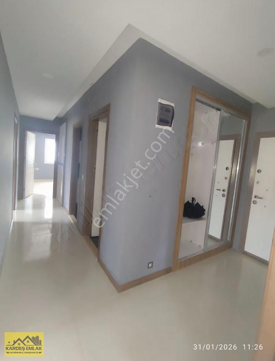 Kardeş Emlak'tan Osmangazi Mh'de 3+1 Açık Mutfak Daire - Görsel 8