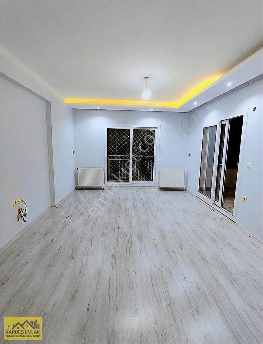 Kardeş Emlak'tan Gültepe Mh'de 3+1 Açık Mutfak Daire