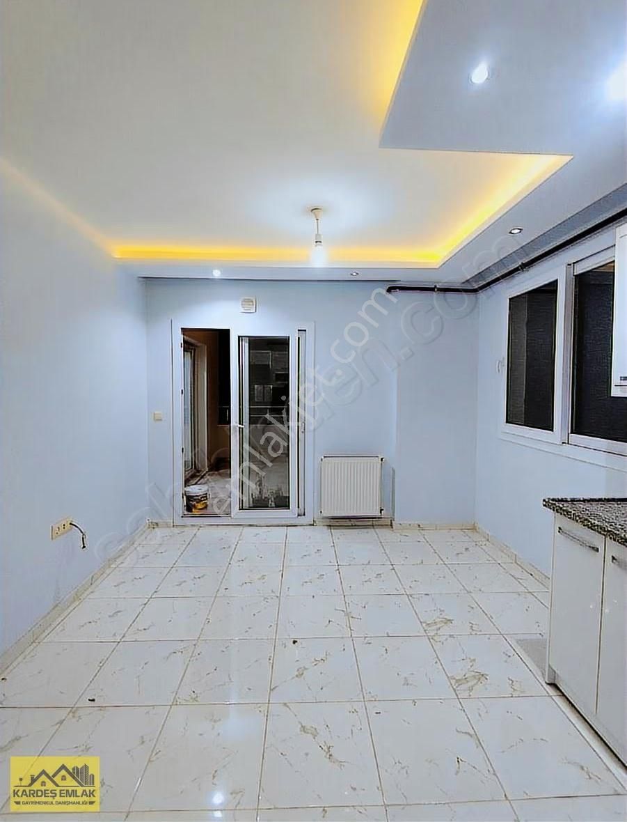 Kardeş Emlak'tan Gültepe Mh'de 3+1 Açık Mutfak Daire - Görsel 9