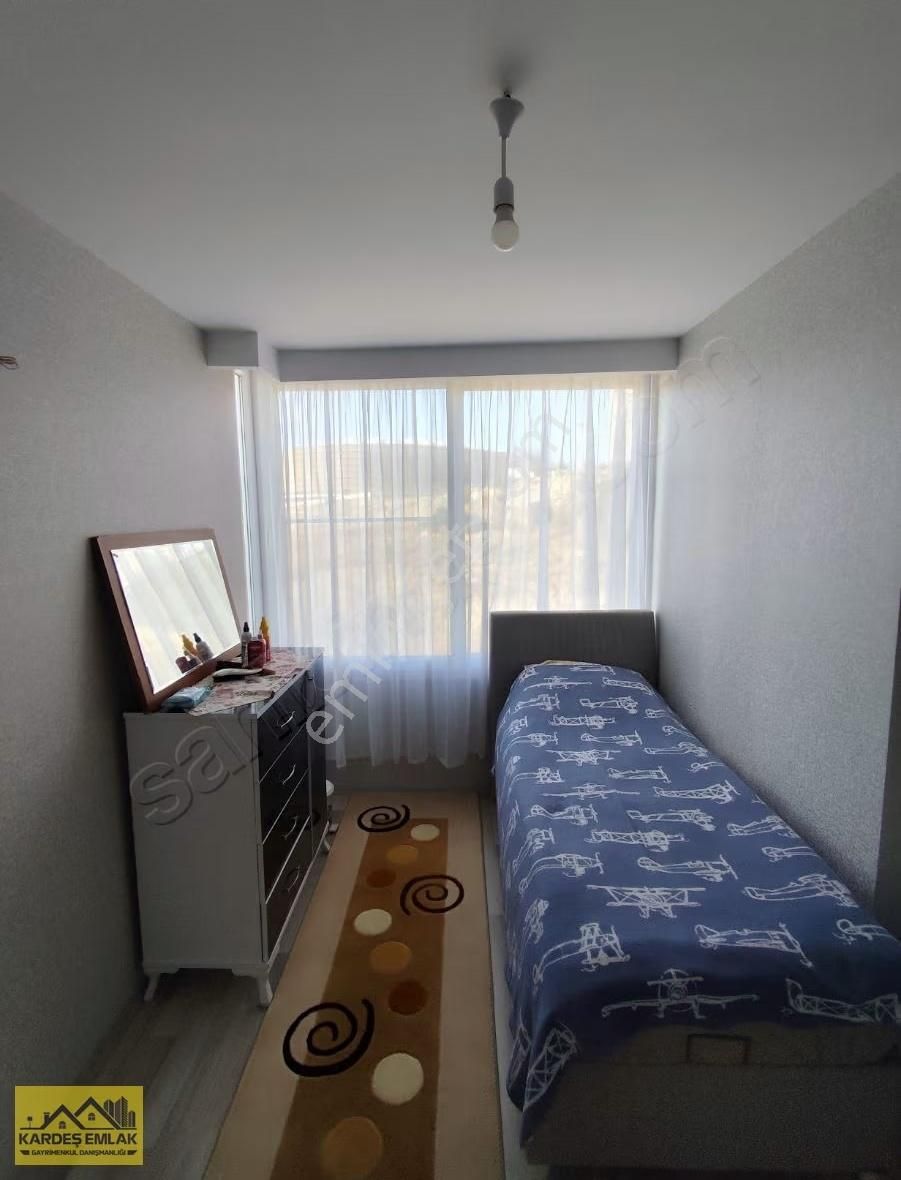 Acil Acil Kardeş Emlak'tan Çarkıpare Mah. 3+1 Açık Mutfak - Görsel 25