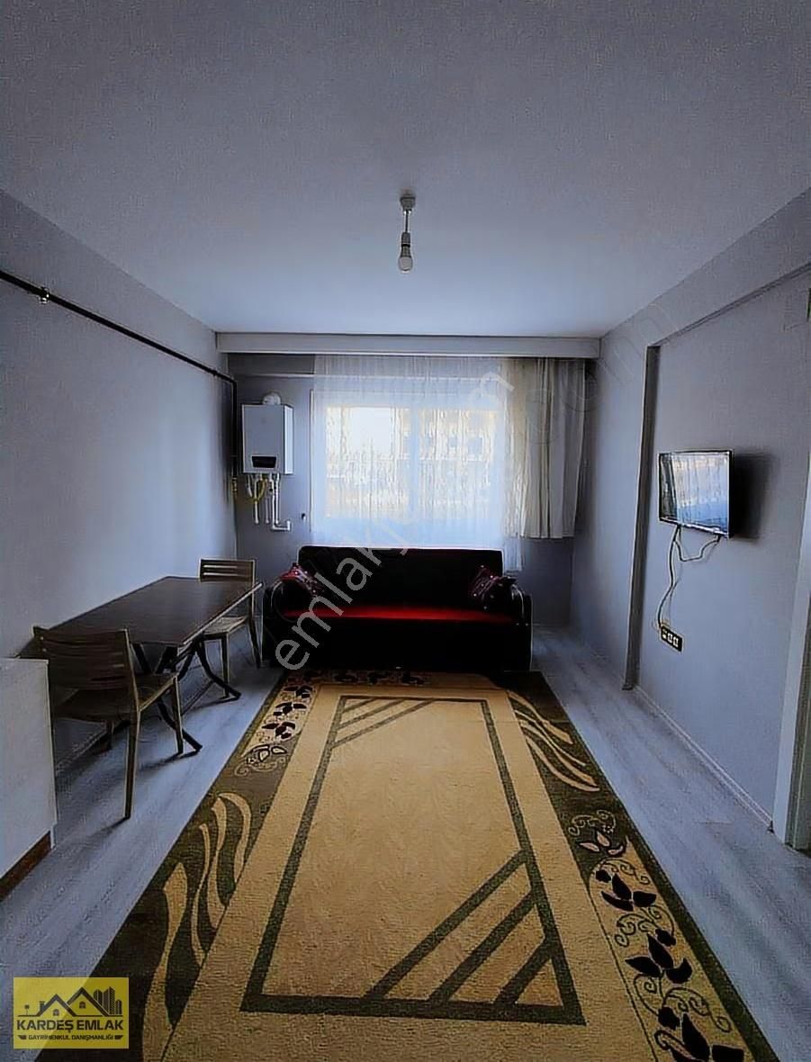 Kardeş Emlak'tan Gültepe Mh'de Çukurova Fırın Arkası 1+1 Eşyalı - Görsel 2