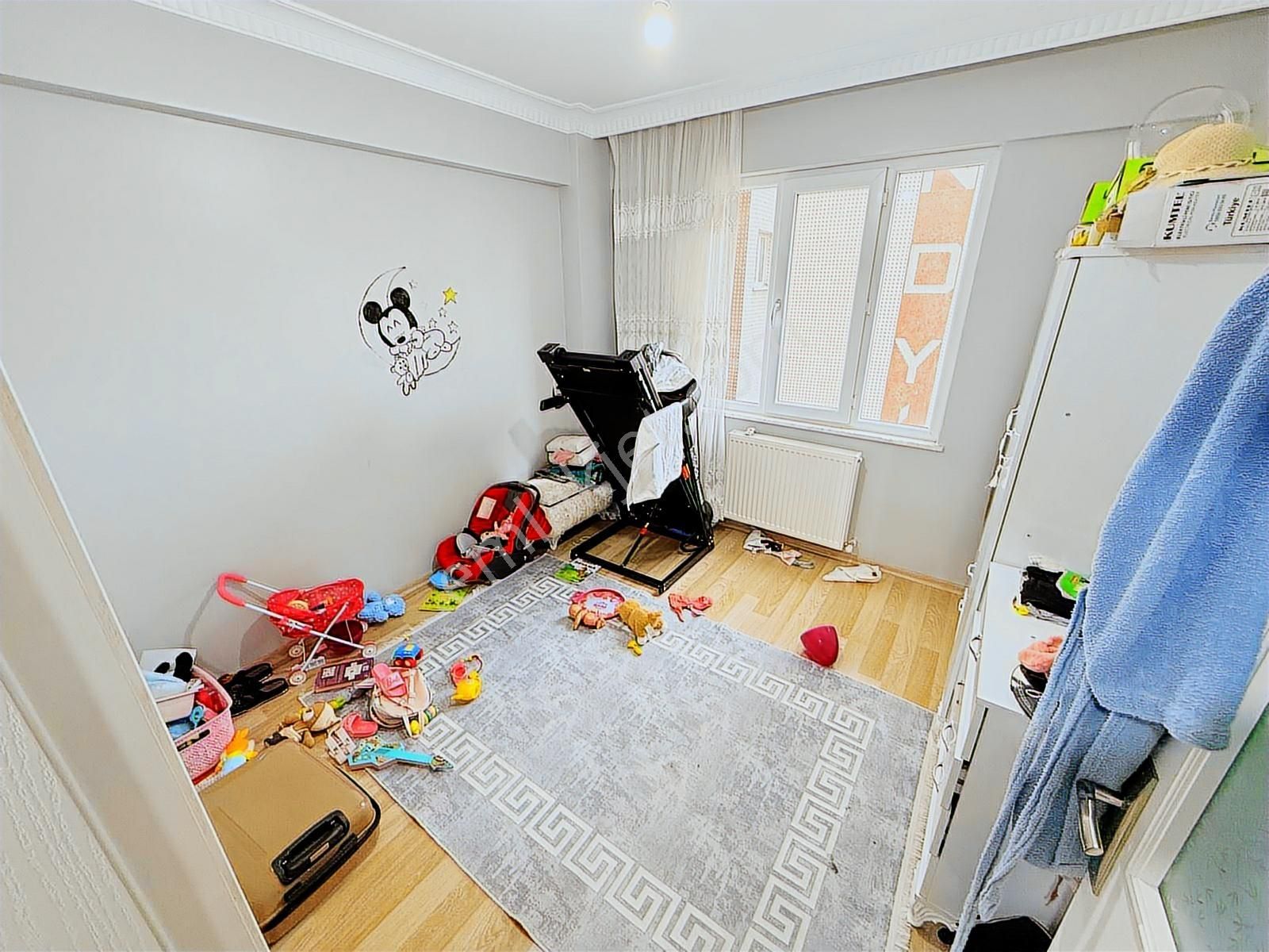 Pusula İnş'tan Uğurmumcu Mah. 3+1 135m2 7 Yıllık Satılık 3.kat - Görsel 3