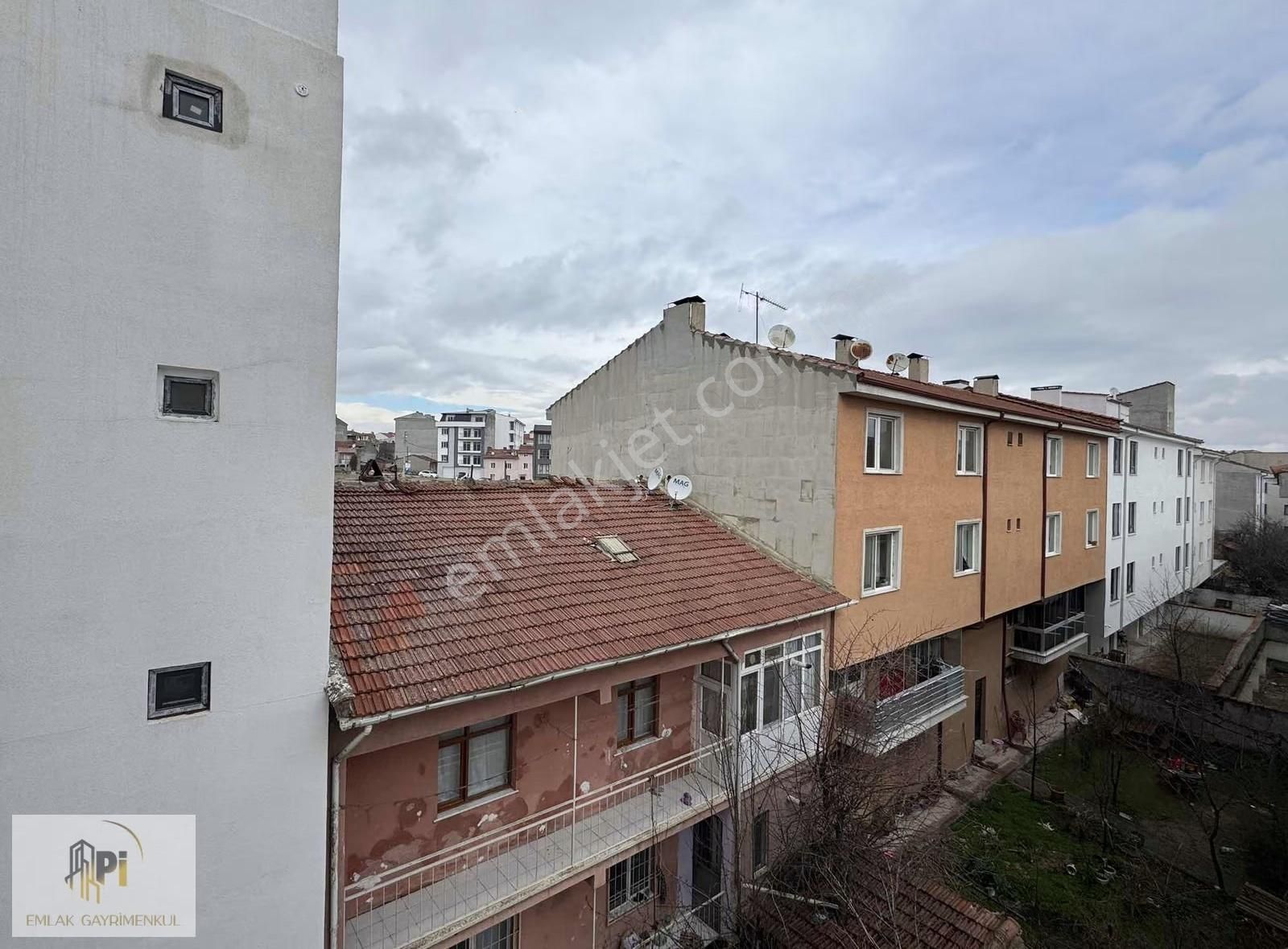 Pi Gayrimenkul'den 8 Önemli Özelliği Olan İskanlı Özel Garajlı - Görsel 23