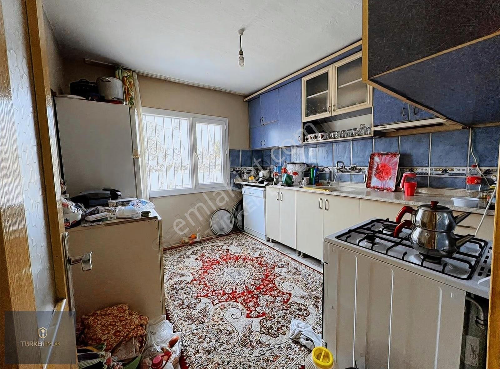 Türker Emlak-karaköy Köyünde Bahçeli Müstakil Köy Evi Ve Arsası - Görsel 8