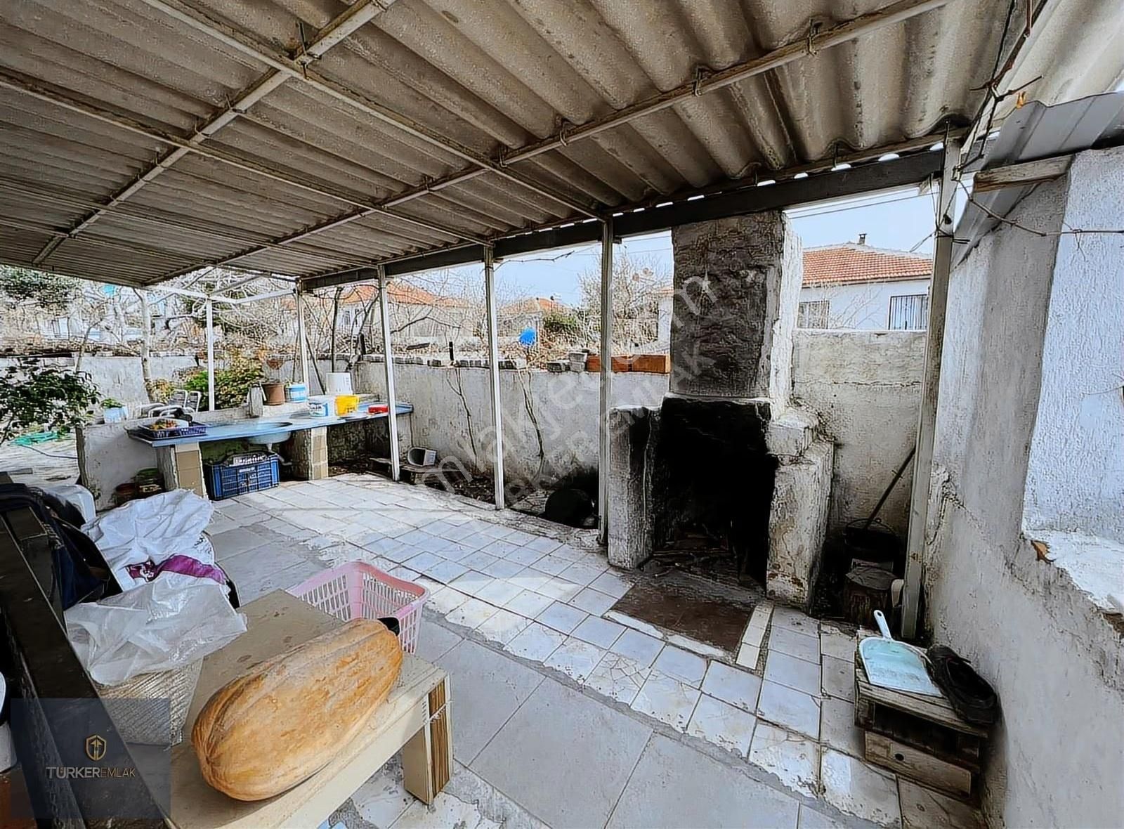 Türker Emlak-karaköy Köyünde Bahçeli Müstakil Köy Evi Ve Arsası - Görsel 26