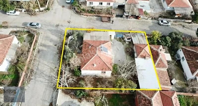 Türker Emlak-karaköy Köyünde Bahçeli Müstakil Köy Evi Ve Arsası - Görsel 17