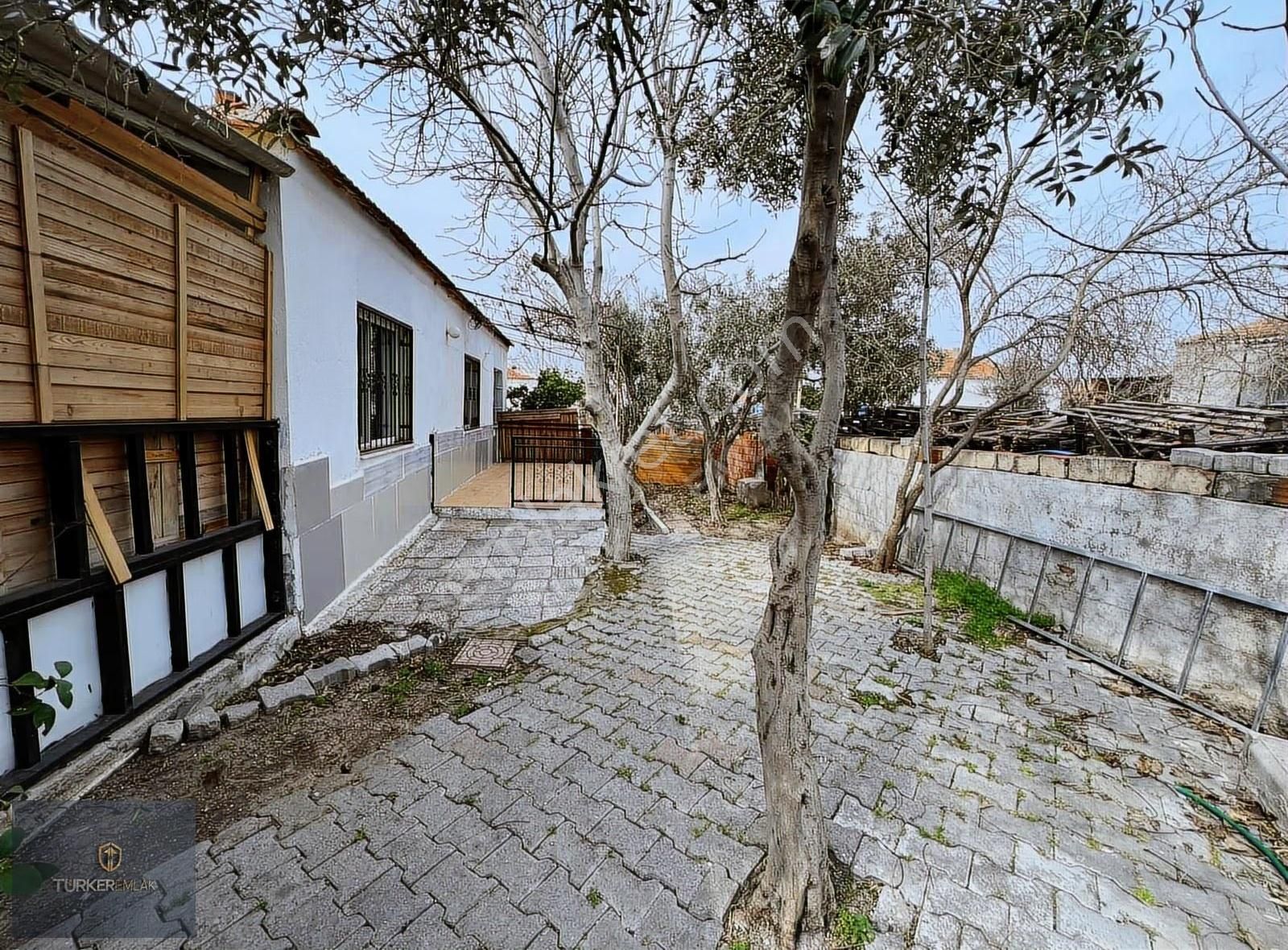 Türker Emlak-karaköy Köyünde Bahçeli Müstakil Köy Evi Ve Arsası - Görsel 19