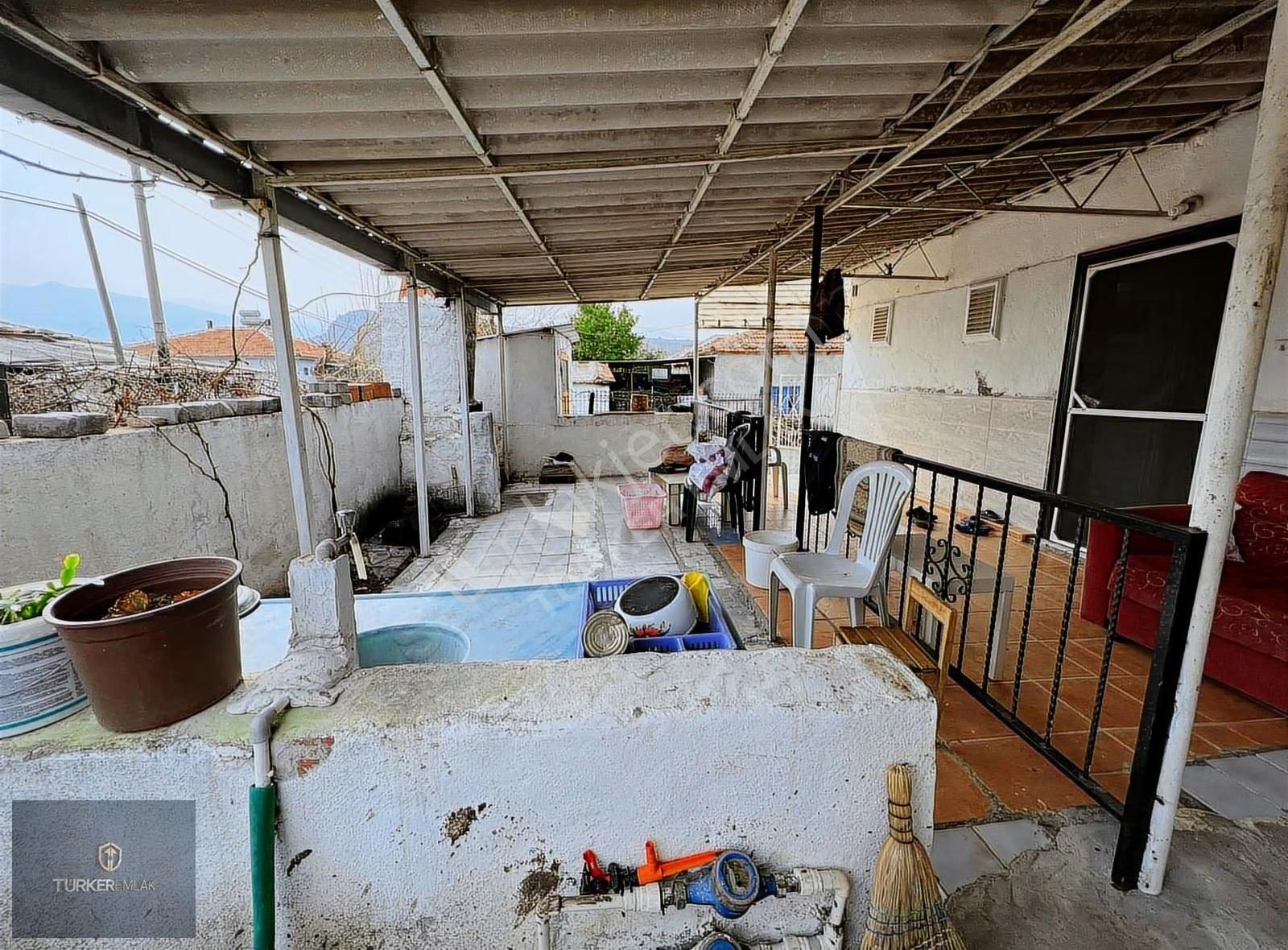 Türker Emlak-karaköy Köyünde Bahçeli Müstakil Köy Evi Ve Arsası - Görsel 9