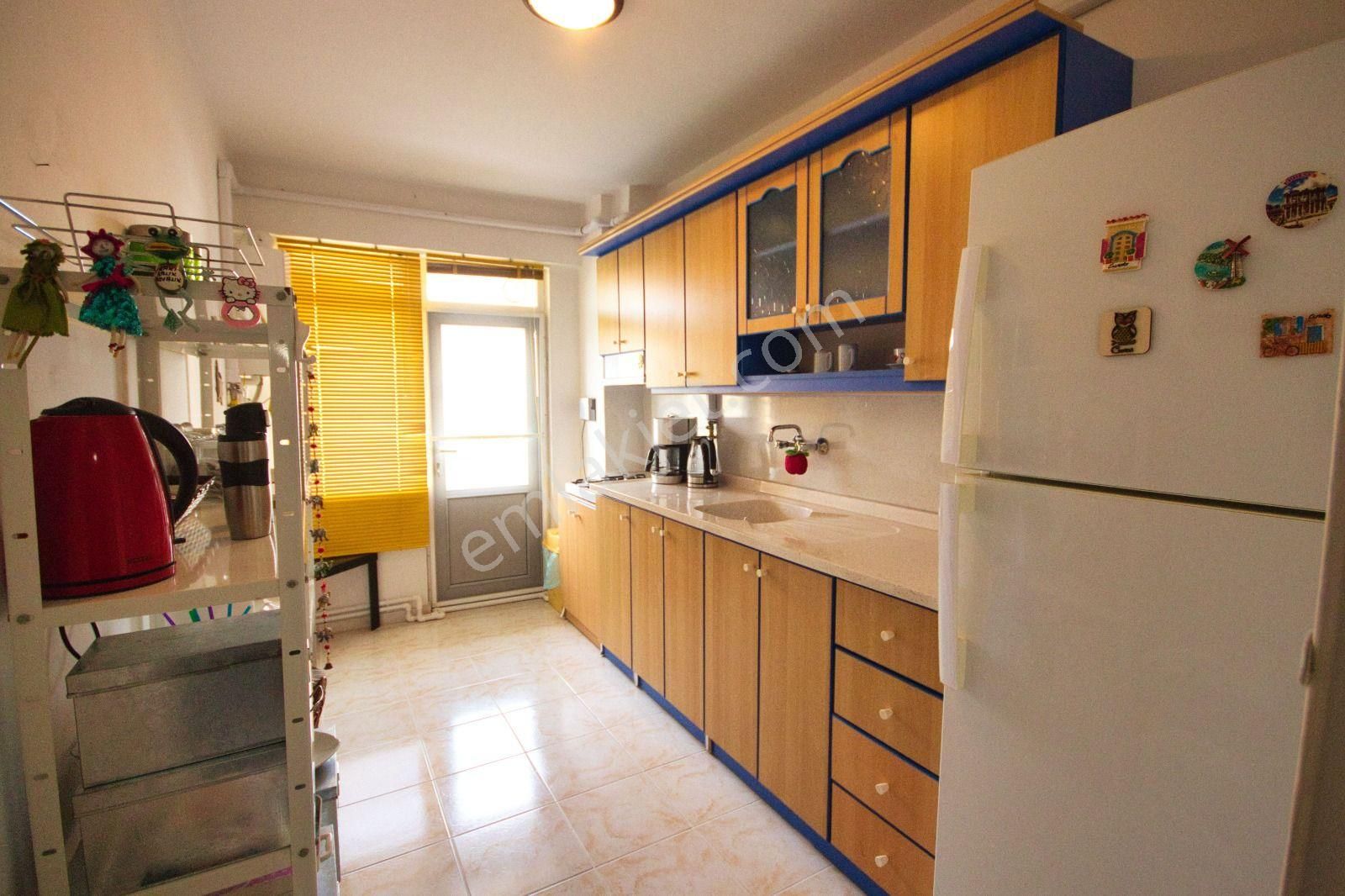 ꧁ay Emlaktan꧂akçayda Kombili**eşyalı**yüksek Kredili Arakat Ön Cephe Ayrı Mutfak Satılık 2+1 Daire - Görsel 4