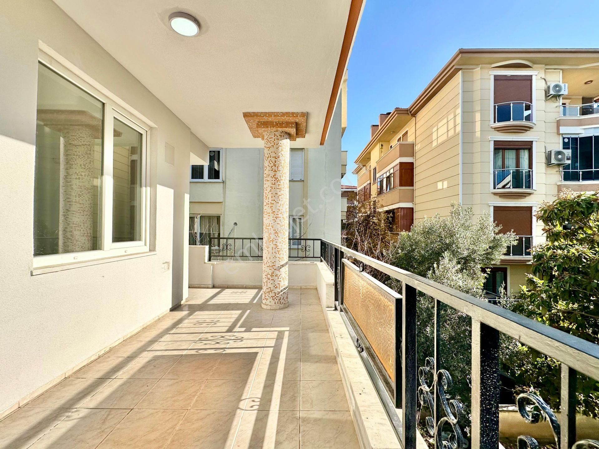 ꧁ay Emlaktan꧁akçay Merkezde Arakat Ayrı Mutfaklı Denize Yakın Lüx Tasarım Satılık 2+1 Geniş Daire - Görsel 13