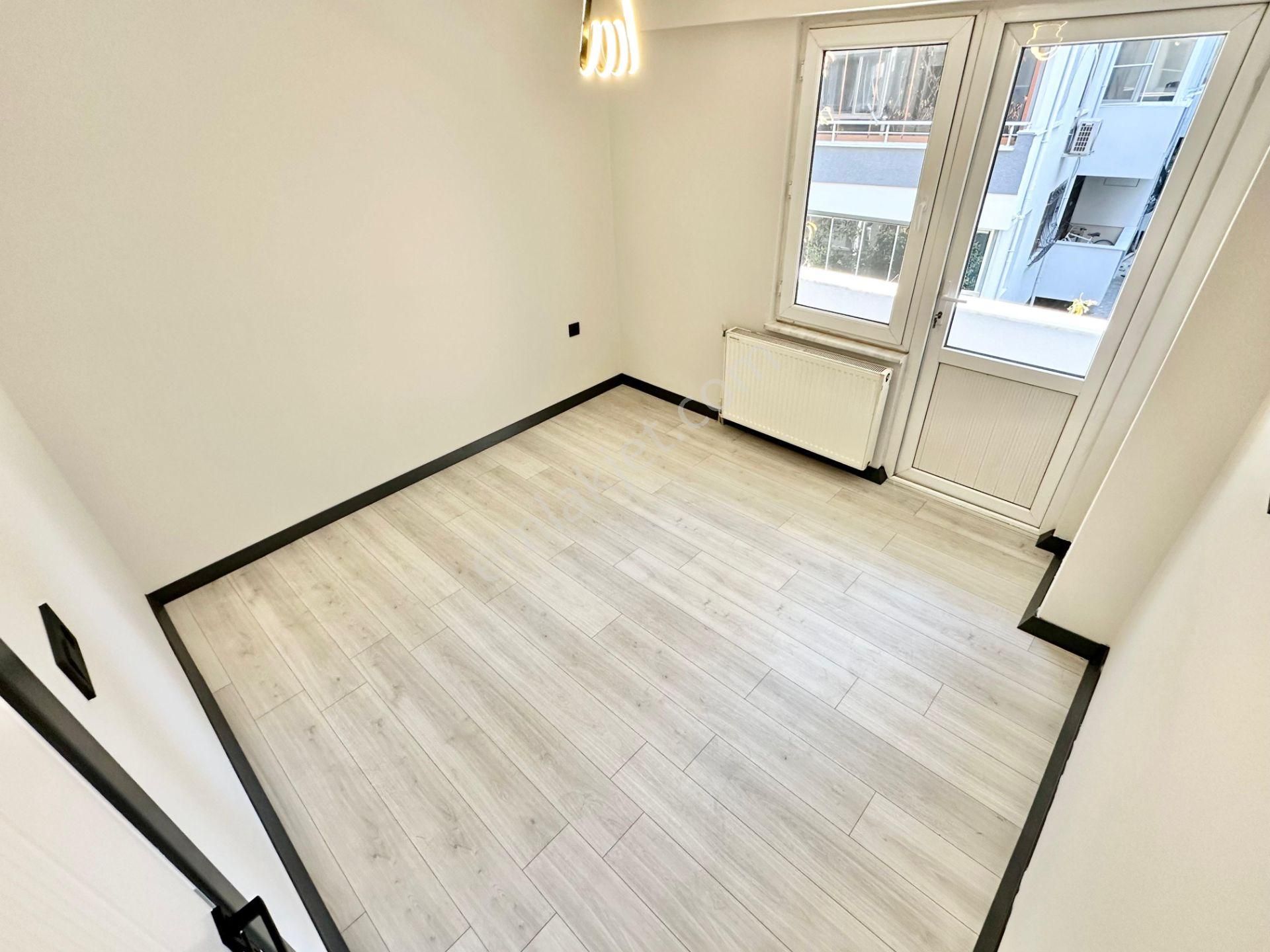 ꧁ay Emlaktan꧁akçay Merkezde Arakat Ayrı Mutfaklı Denize Yakın Lüx Tasarım Satılık 2+1 Geniş Daire - Görsel 26