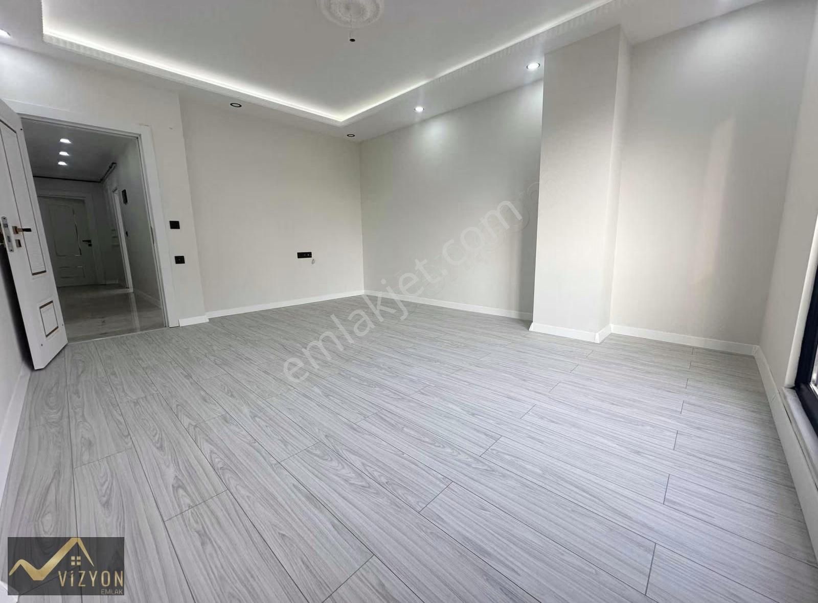 Vizyon Emlak'tan Asansörlü-y.ısıtma-ultra Lüks 2+1 Arakat - Görsel 12