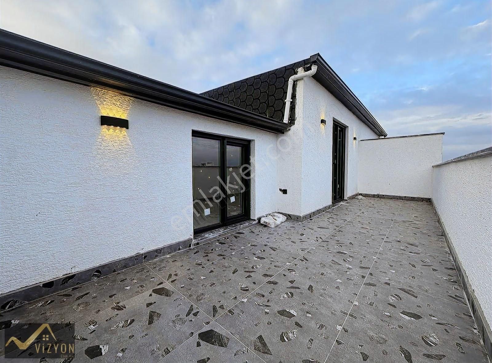 Vizyon Emlaktan Satılık Lüks Dublex - Görsel 17