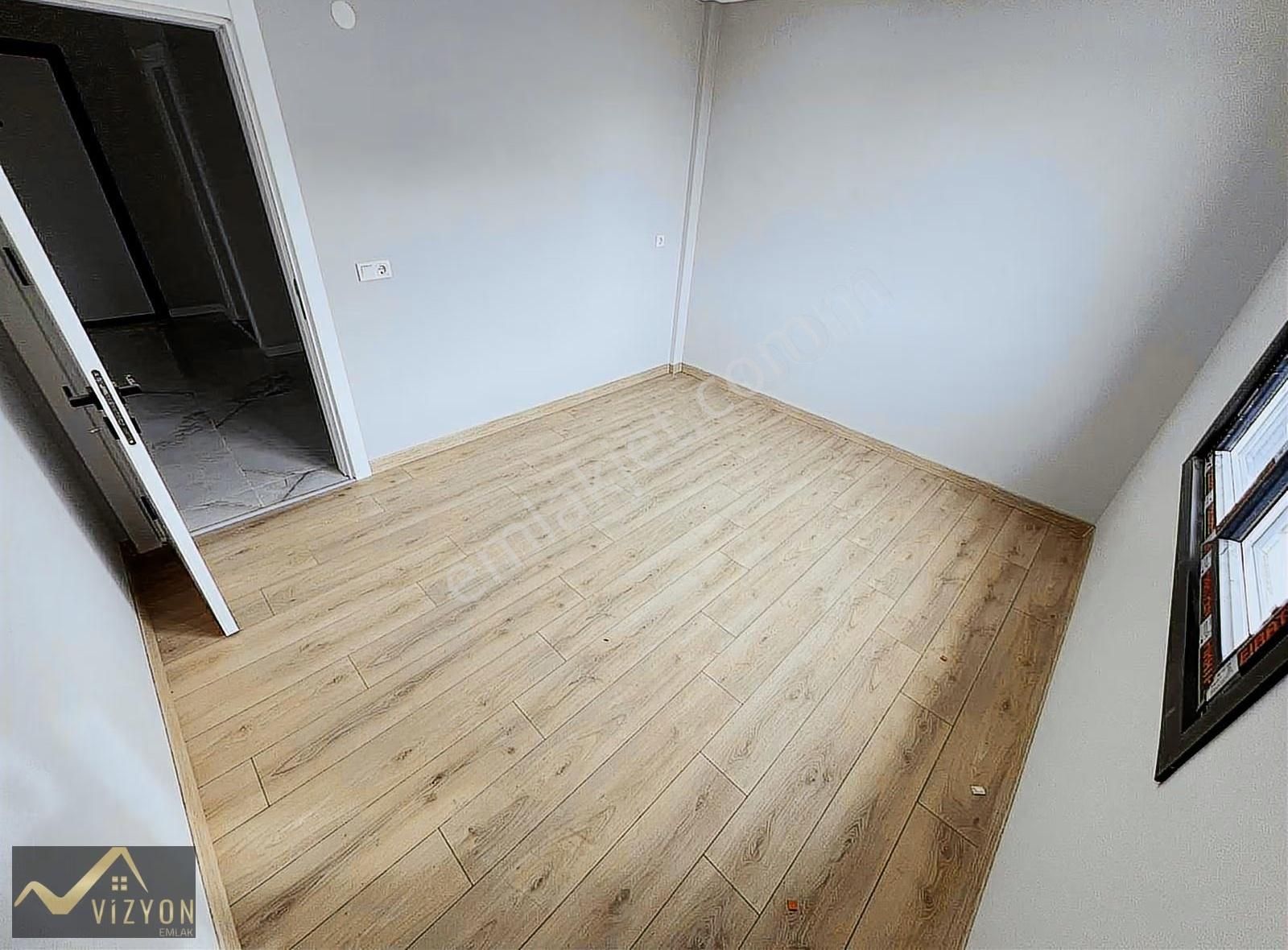 Çift Ğirişli Merkezi Yerde Geniş Ebeveyn Banyolu 4+1 Dubleks - Görsel 10