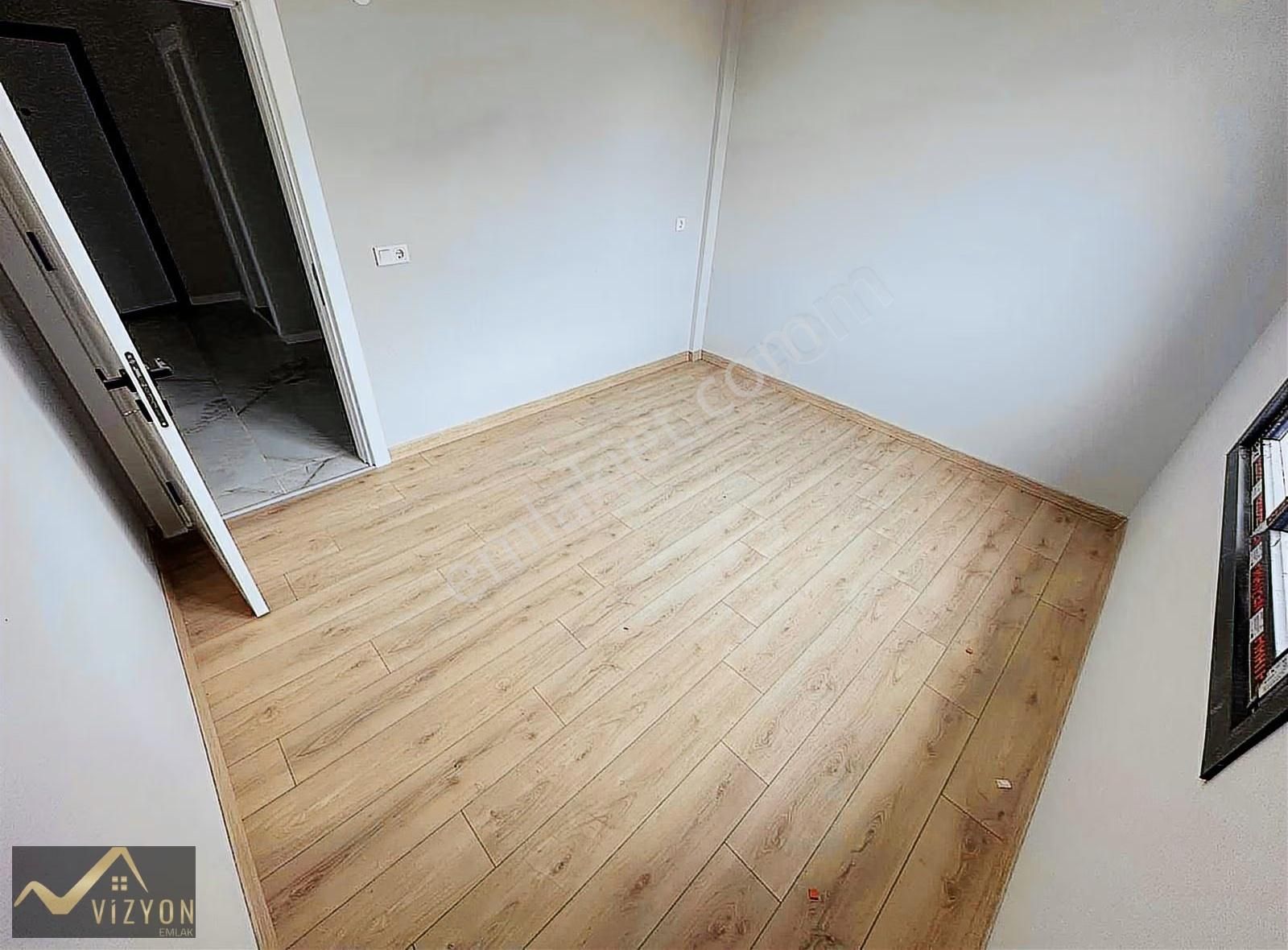 Çift Ğirişli Merkezi Yerde Geniş Ebeveyn Banyolu 4+1 Dubleks - Görsel 5