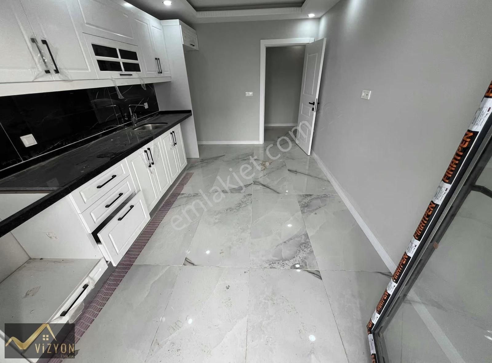 Çift Ğirişli Merkezi Yerde Geniş Ebeveyn Banyolu 4+1 Dubleks - Görsel 14