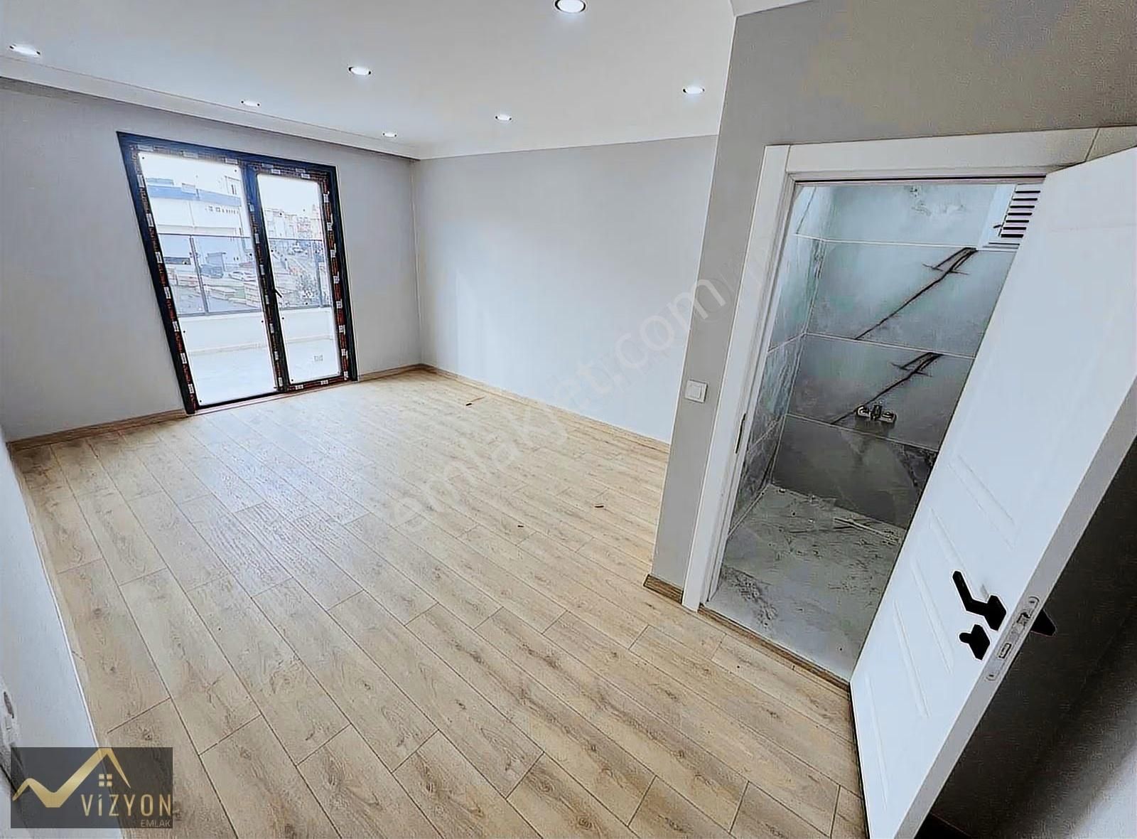 Çift Ğirişli Merkezi Yerde Geniş Ebeveyn Banyolu 4+1 Dubleks - Görsel 19