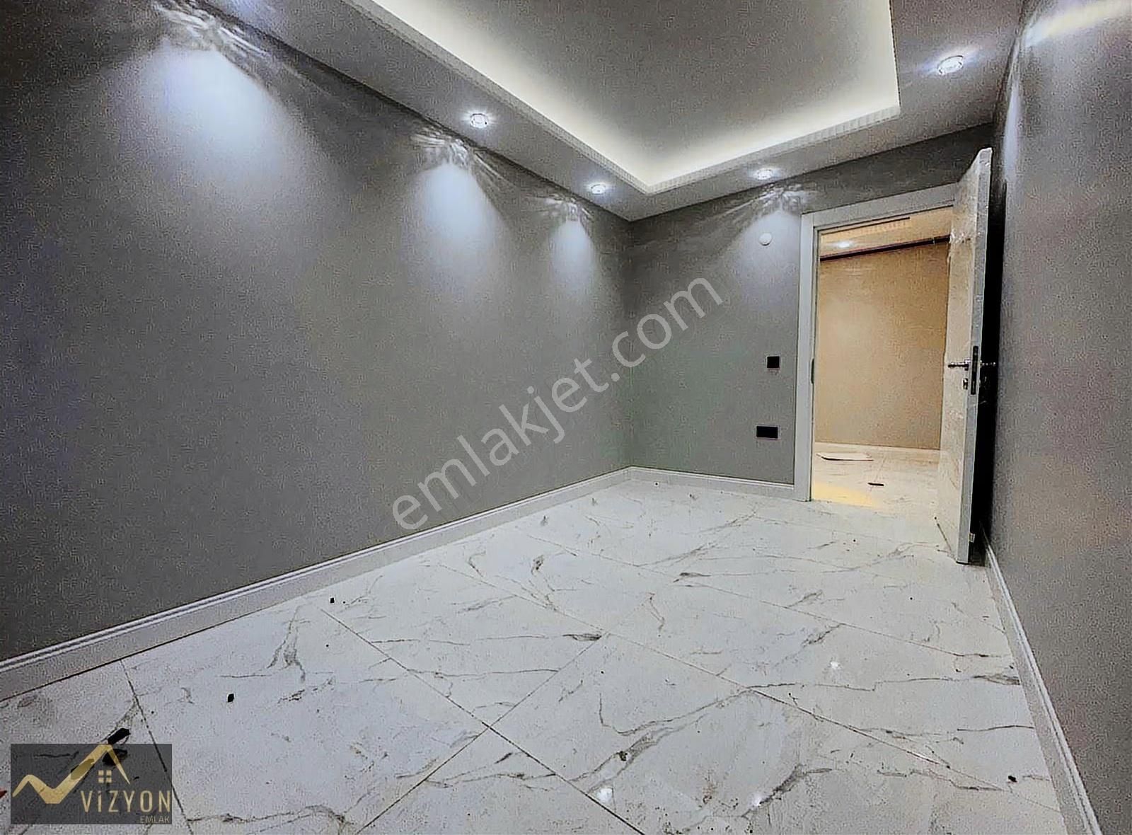 Vizyon Emlaktan Satılık Özel Tasarımlı Bahçe Kullanımlı Daire - Görsel 4