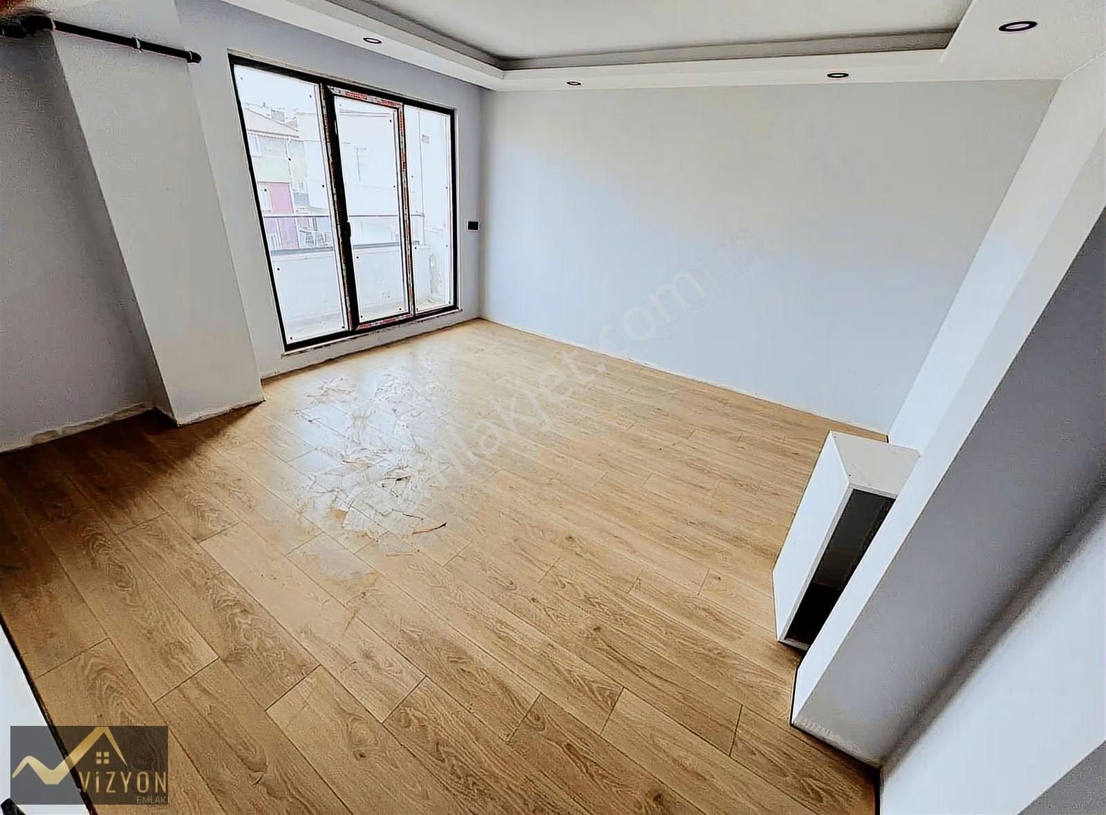 Vizyon Emlak'tan Asansörlü Kapalı Otoparklı Dubleks 2+1 Daire - Görsel 2