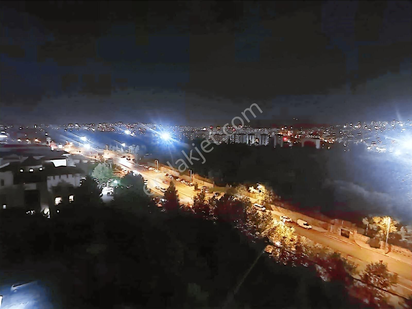 Ankalife'tan Site İçerisinde Eşyalı Kiralık 3+1 - Görsel 31