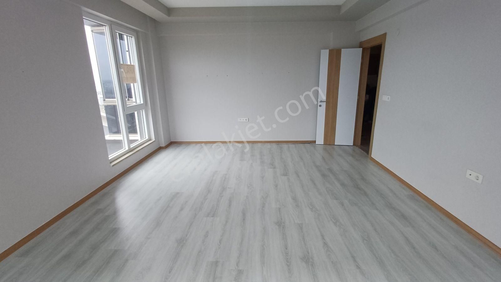 Tepe De Sun Valley Sitesinde 3+1 Arakat Kiralık Daire - Görsel 15