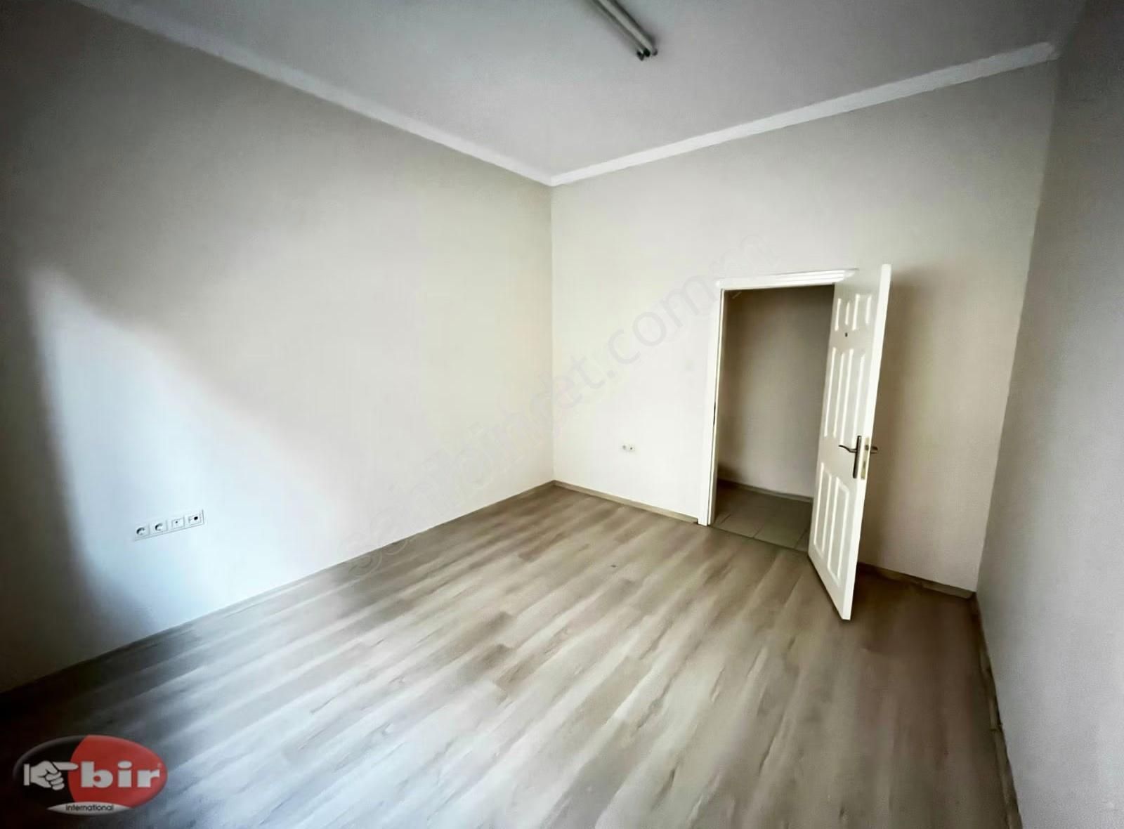 Bir'den Cevizliderede İş Merkezi'nde 2+1 Kiralık Ofis - Görsel 15