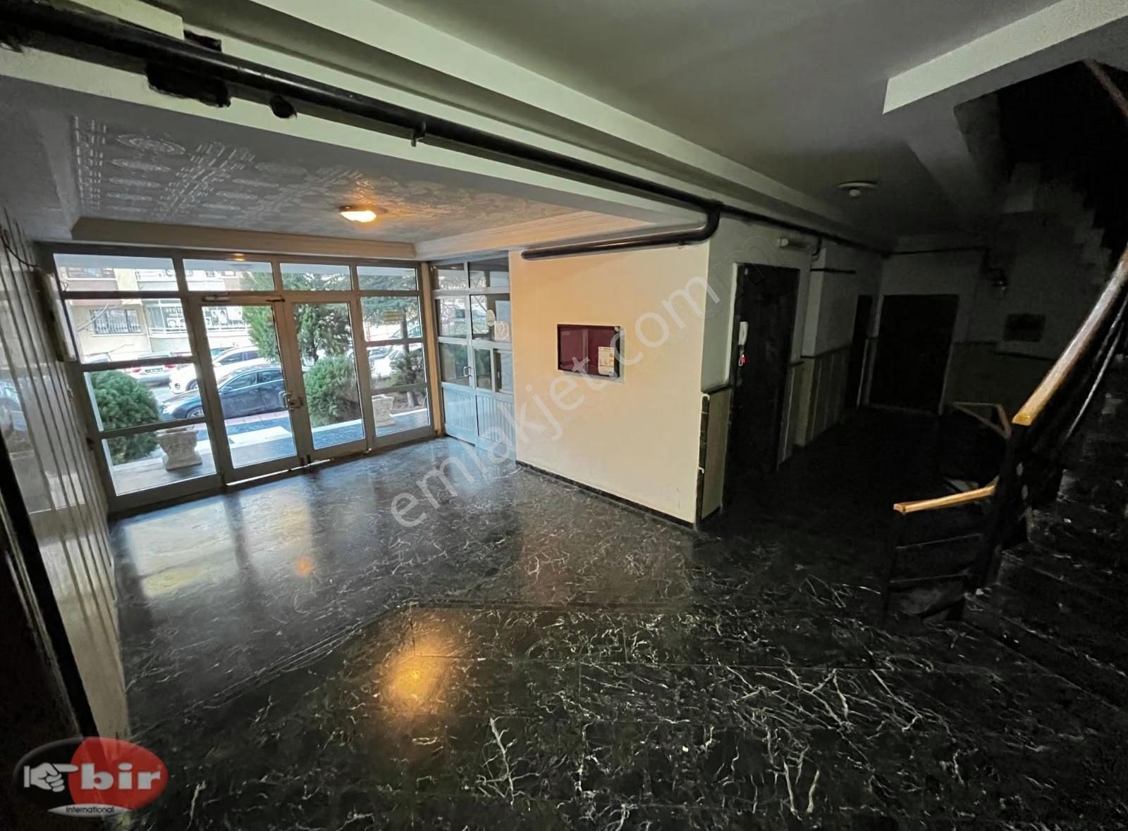 Bir'den Cevizliderede İş Merkezi'nde 2+1 Kiralık Ofis - Görsel 13