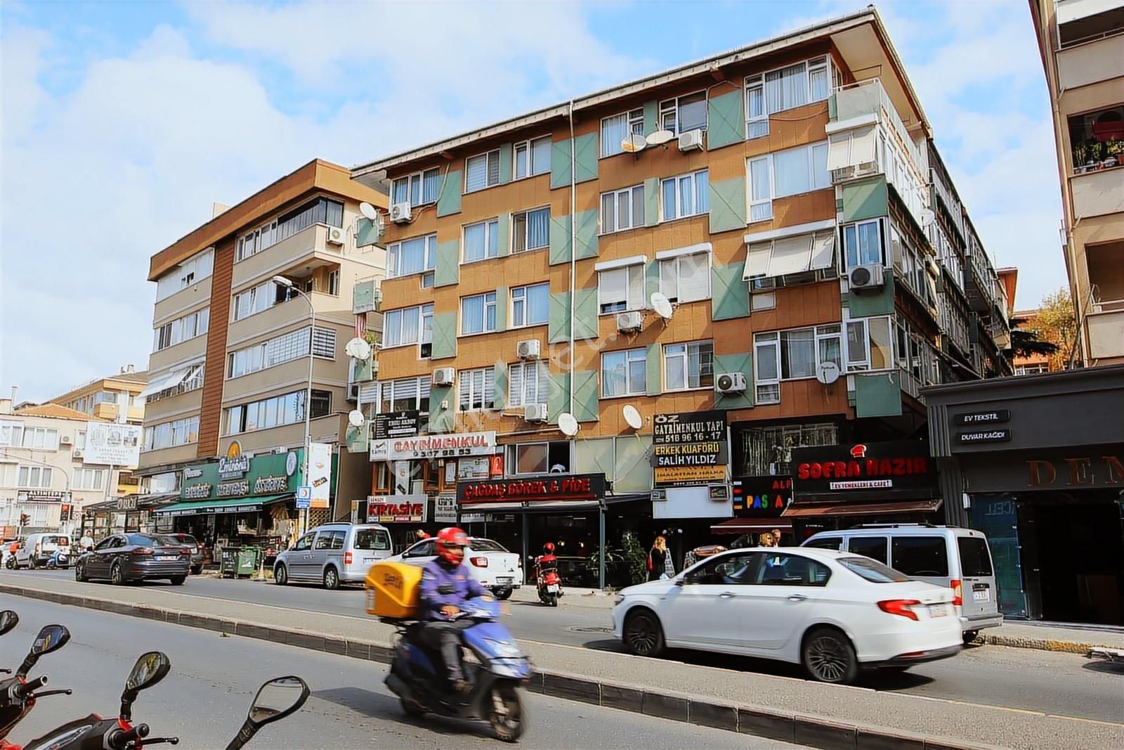 Tamiş'den Altıntepe Kuğuda Sahile Ve Marmaraya Çok Yakın 2.kat