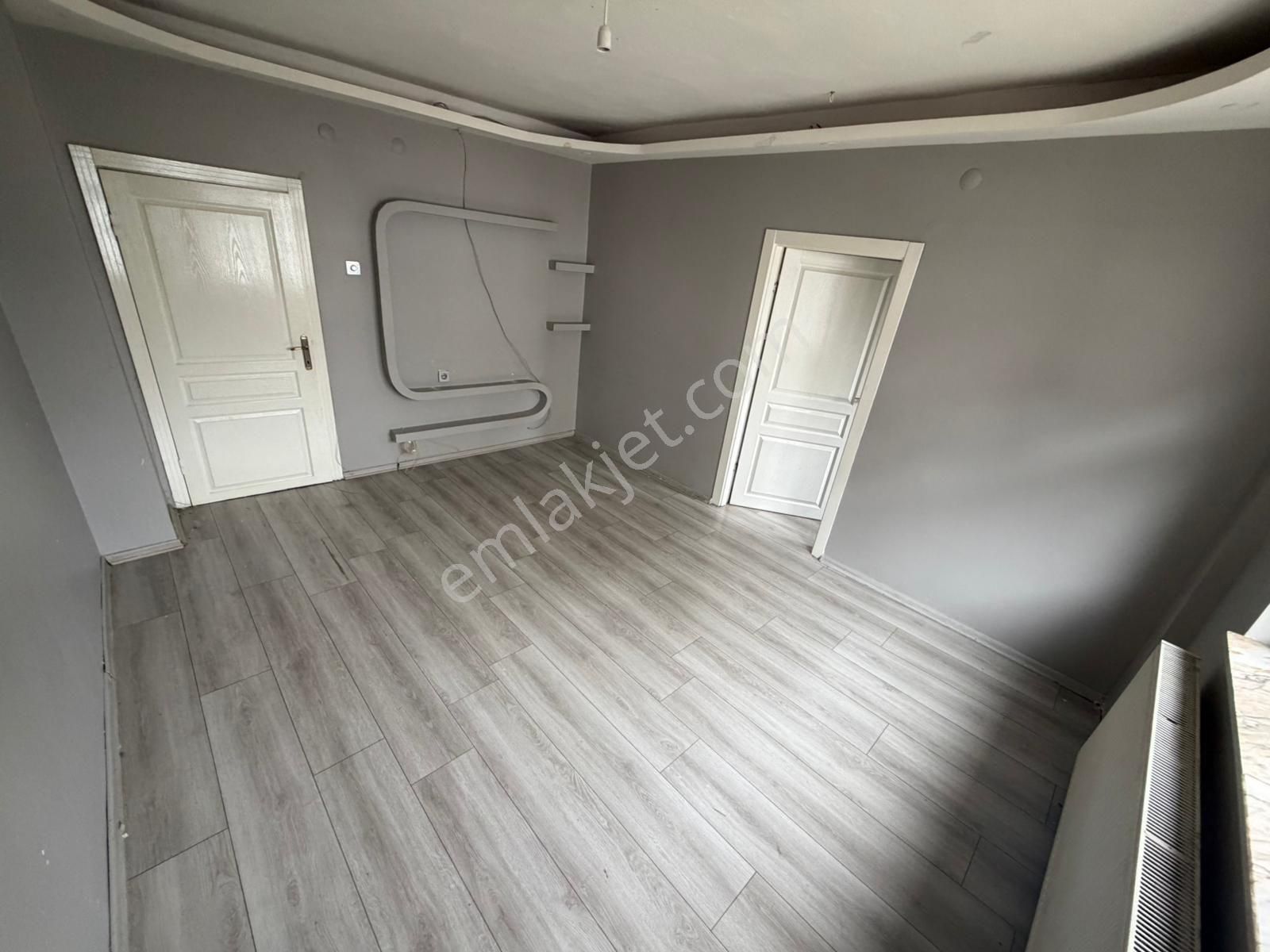 Sincan Pınarbaşında 3+1 Katta Full Yapılı Daire - Görsel 15