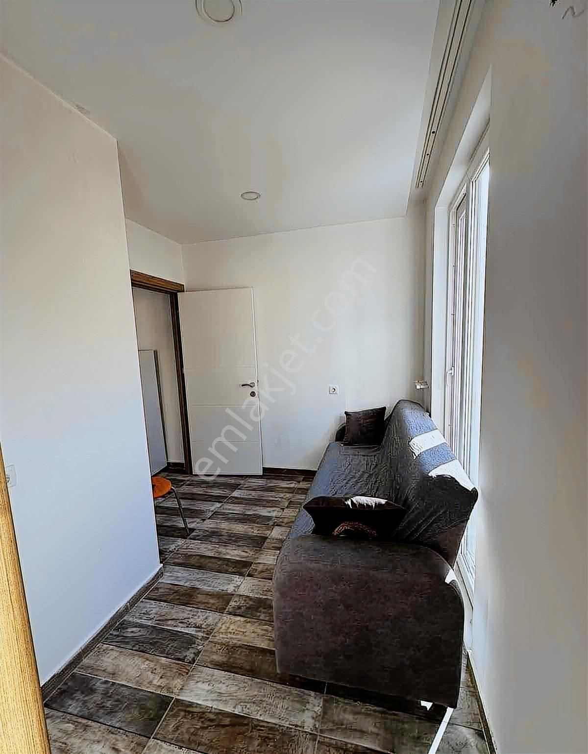 Teknokent Kapısı Yakını Asansötlüve Eşyalı 2+0 Kiralık Daire - Görsel 4