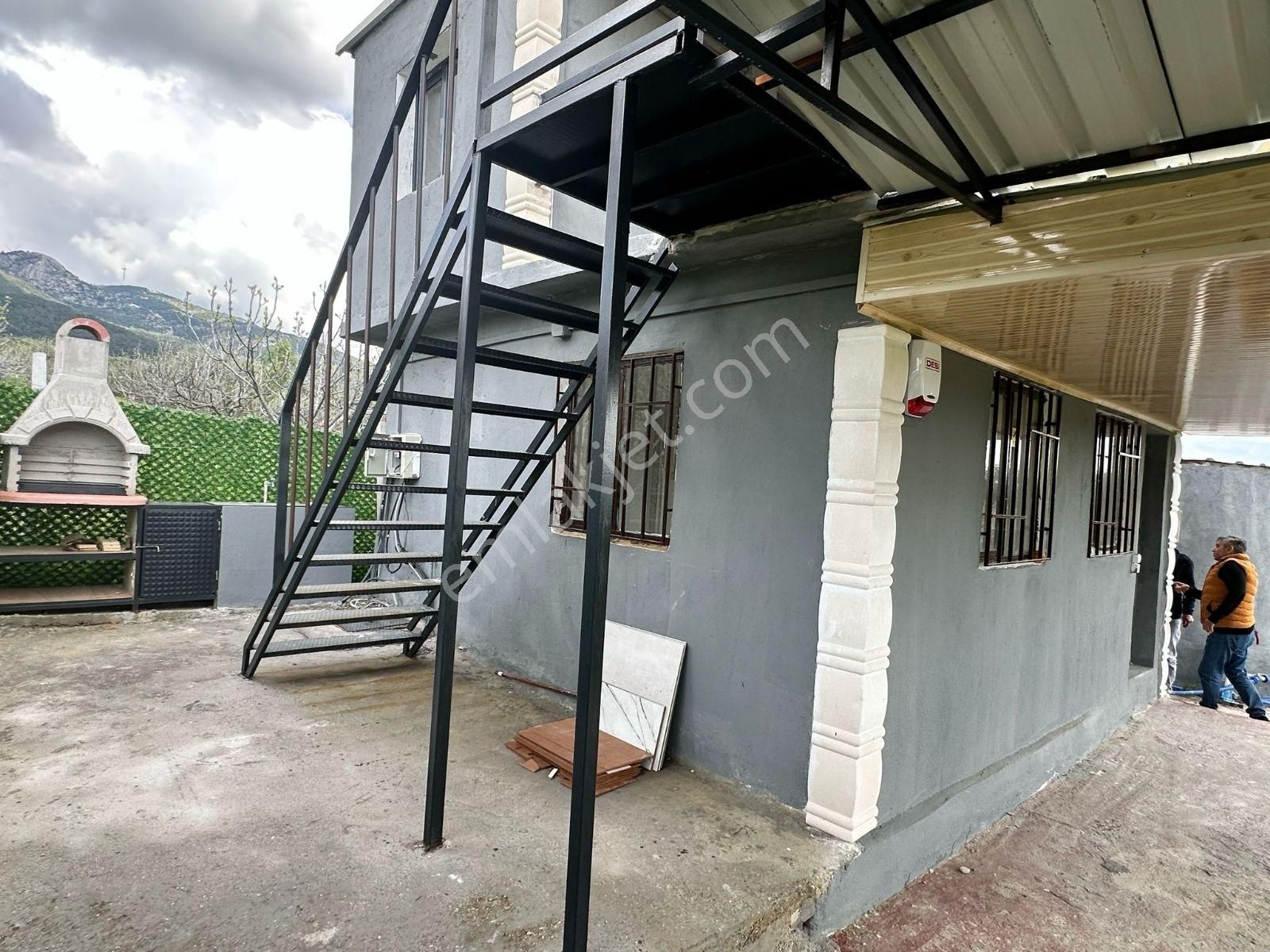 1+1 Dublex Terasli Ev Acil Satılık Araç Takasina Uygun - Görsel 31