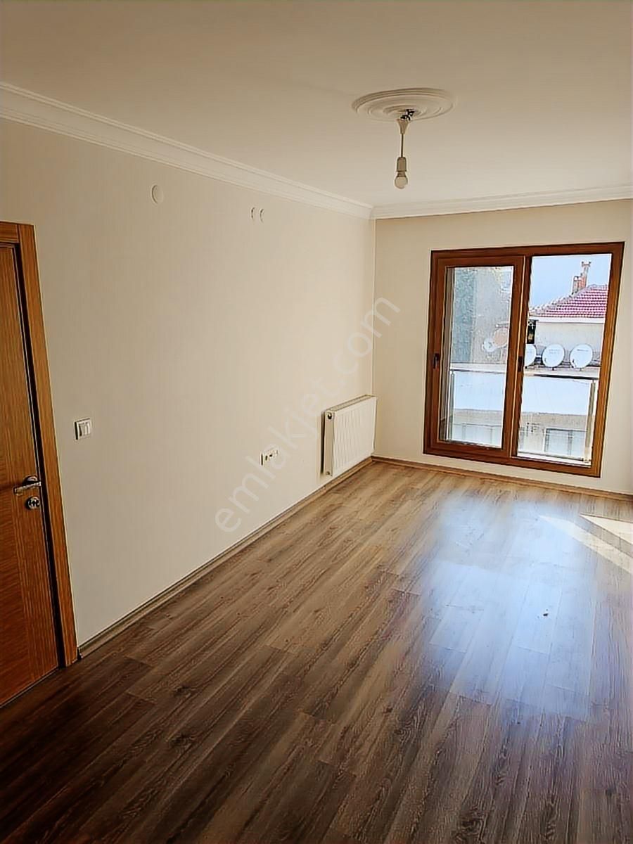 Buca Kozağaç Meydanda 2+1 Arakat Balkonlu Daire - Görsel 14