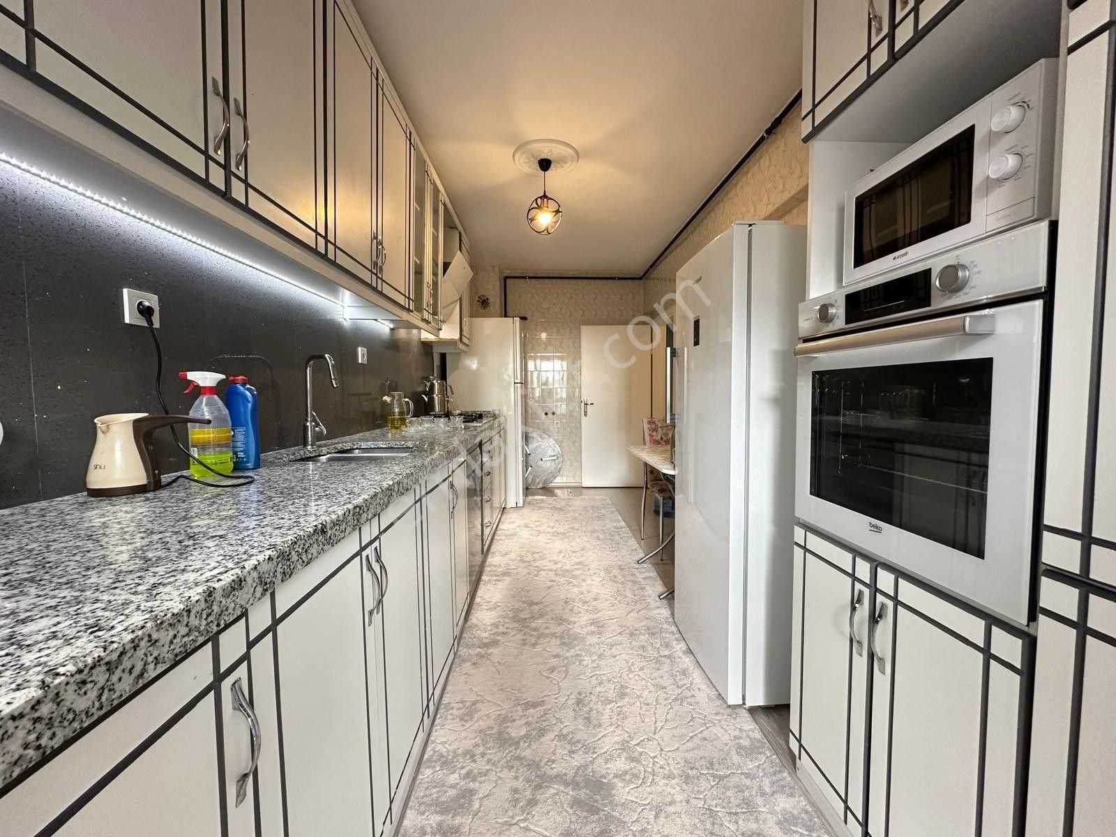 Kalecik Emlak'tan Orta Kat D- Düney Cephe Full Yapılı 3+1 Daire