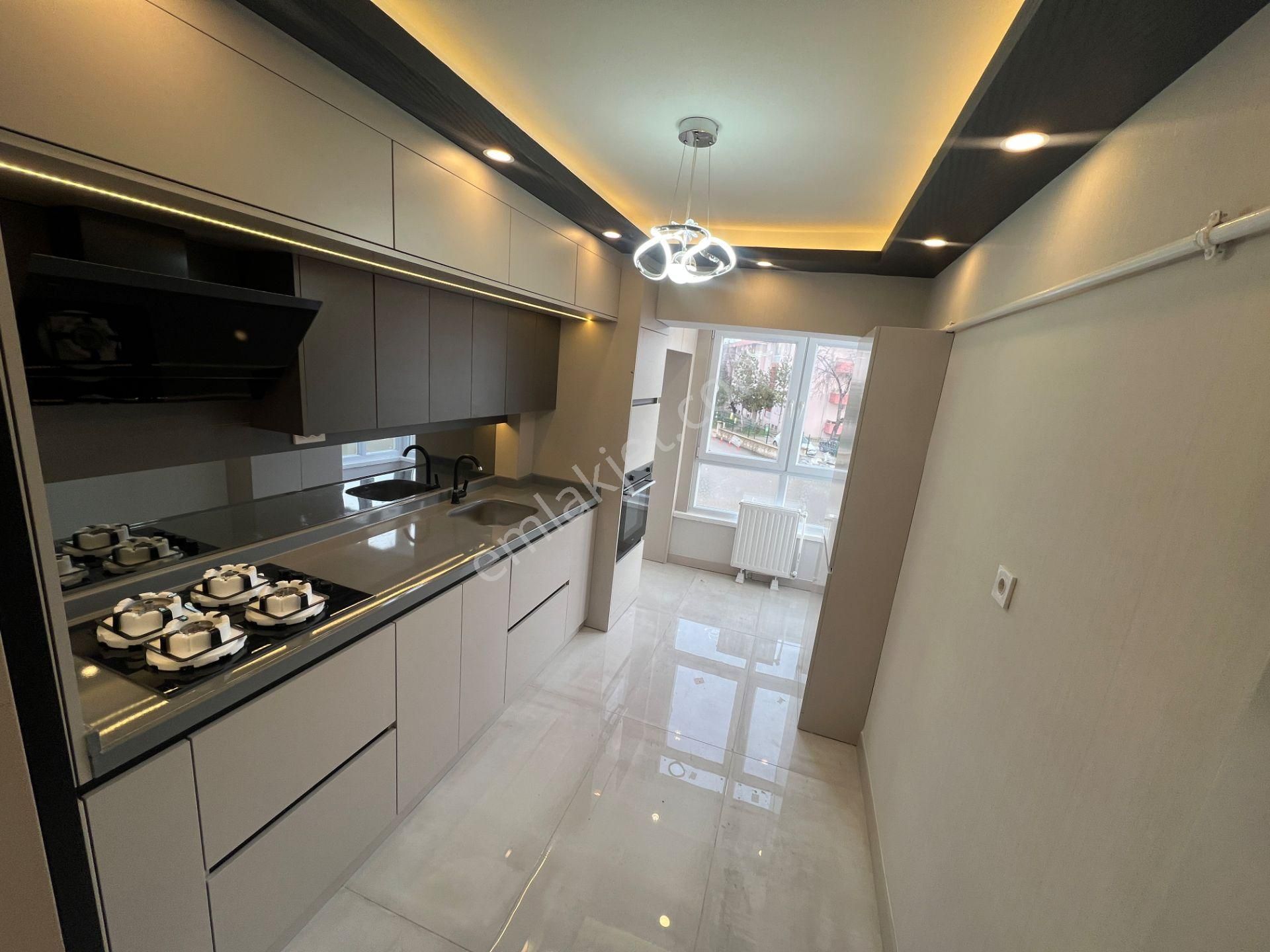 Sincan Ahievran Mah Öncephe 1.arakat Salonbagımsız Satılık Daire - Görsel 4