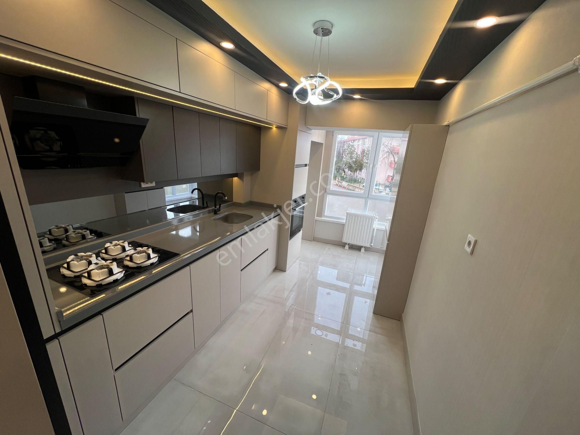 Sincan Ahievran Mah Öncephe 1.arakat Salonbagımsız Satılık Daire - Görsel 3