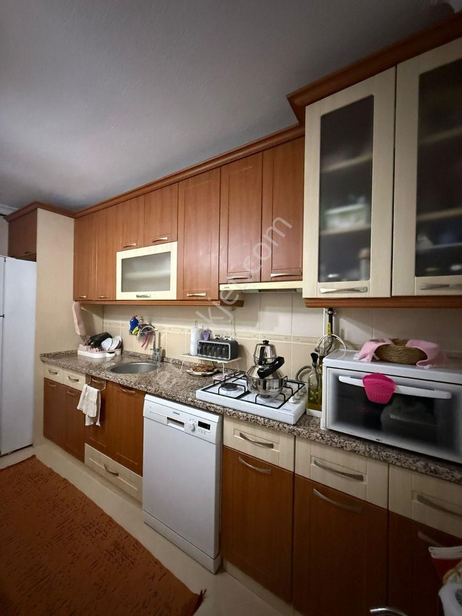 Buca Yenigünde Merkezi Konumda Geniş Ve Ferah 3+1 Kaçırılmaz! - Görsel 8