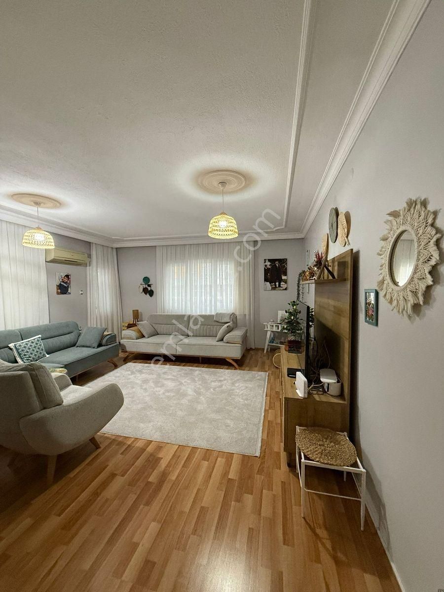 Buca Yenigünde Merkezi Konumda Geniş Ve Ferah 3+1 Kaçırılmaz! - Görsel 13