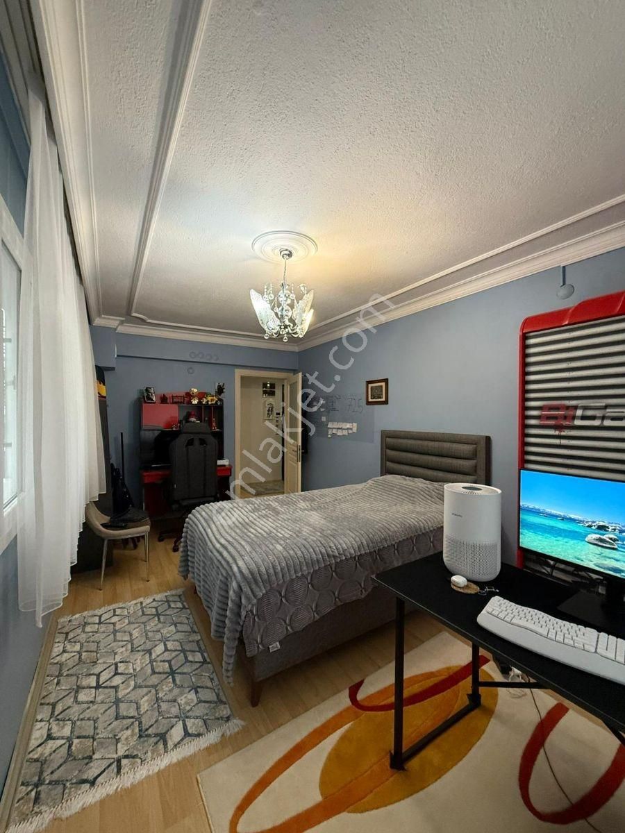 Buca Yenigünde Merkezi Konumda Geniş Ve Ferah 3+1 Kaçırılmaz! - Görsel 6