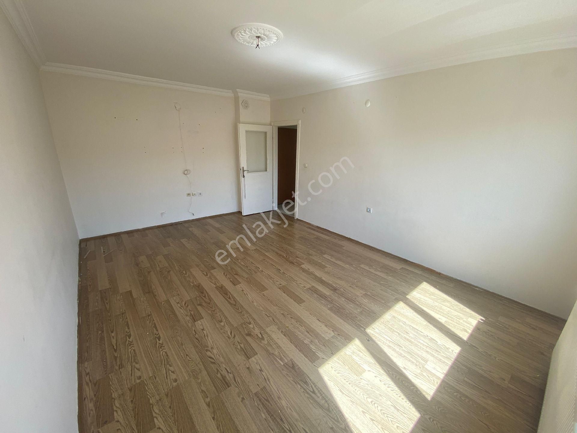 Sincan Tandoğan Mhde Site İçinde Asansörlü Çift Balkonlu Kiralık Daire - Görsel 27
