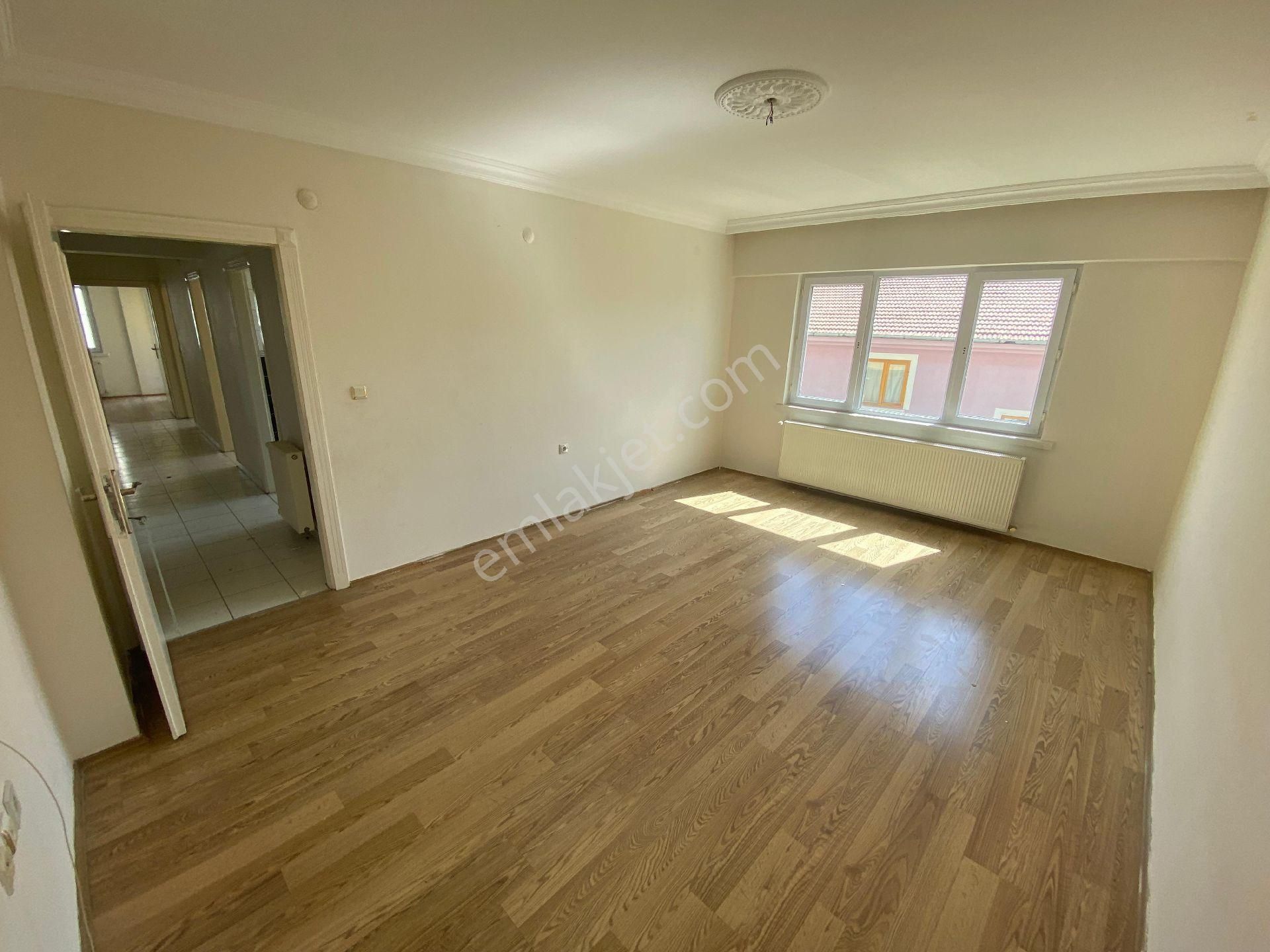 Sincan Tandoğan Mhde Site İçinde Asansörlü Çift Balkonlu Kiralık Daire - Görsel 7