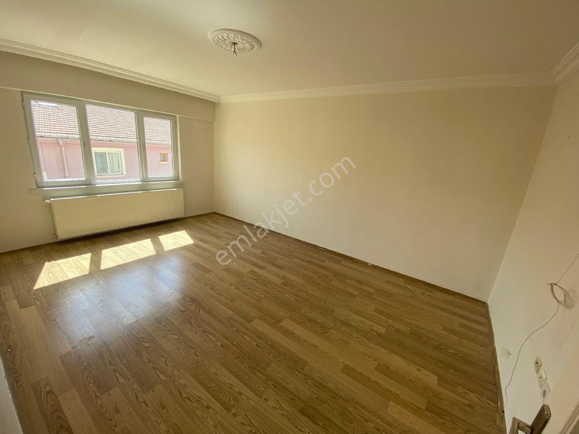 Sincan Tandoğan Mhde Site İçinde Asansörlü Çift Balkonlu Kiralık Daire - Görsel 5