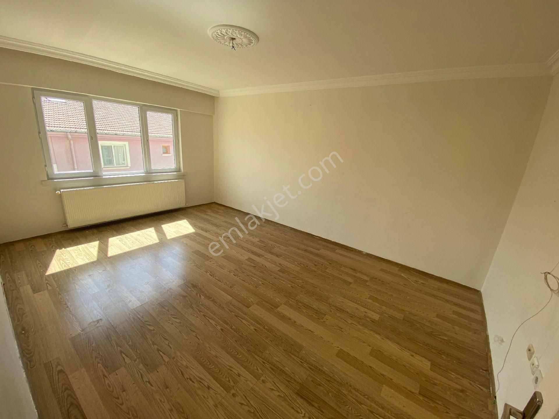 Sincan Tandoğan Mhde Site İçinde Asansörlü Çift Balkonlu Kiralık Daire - Görsel 8