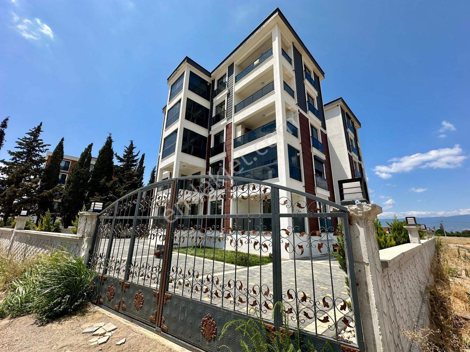꧁akçay Ay Emlak'tan꧂ören Bahçelievler'de Asansörlü Şık Tasarım Satılık Ön Cephe 1+1 Ultra Lüx Daire - Görsel 33