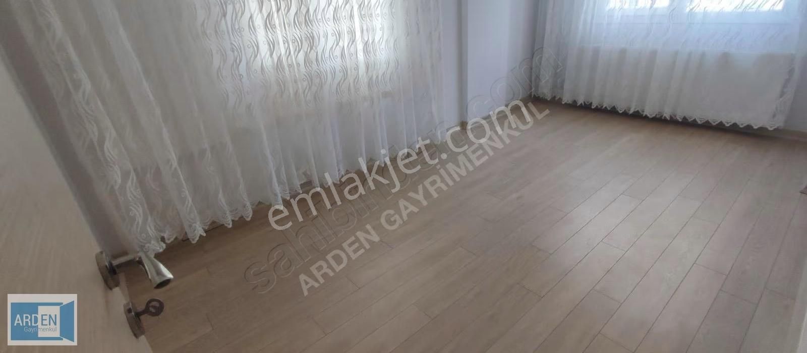 Seferihisar Sığacık'ta Kiralık 3+1 Ayrı Mutfaklı Daire - Görsel 6