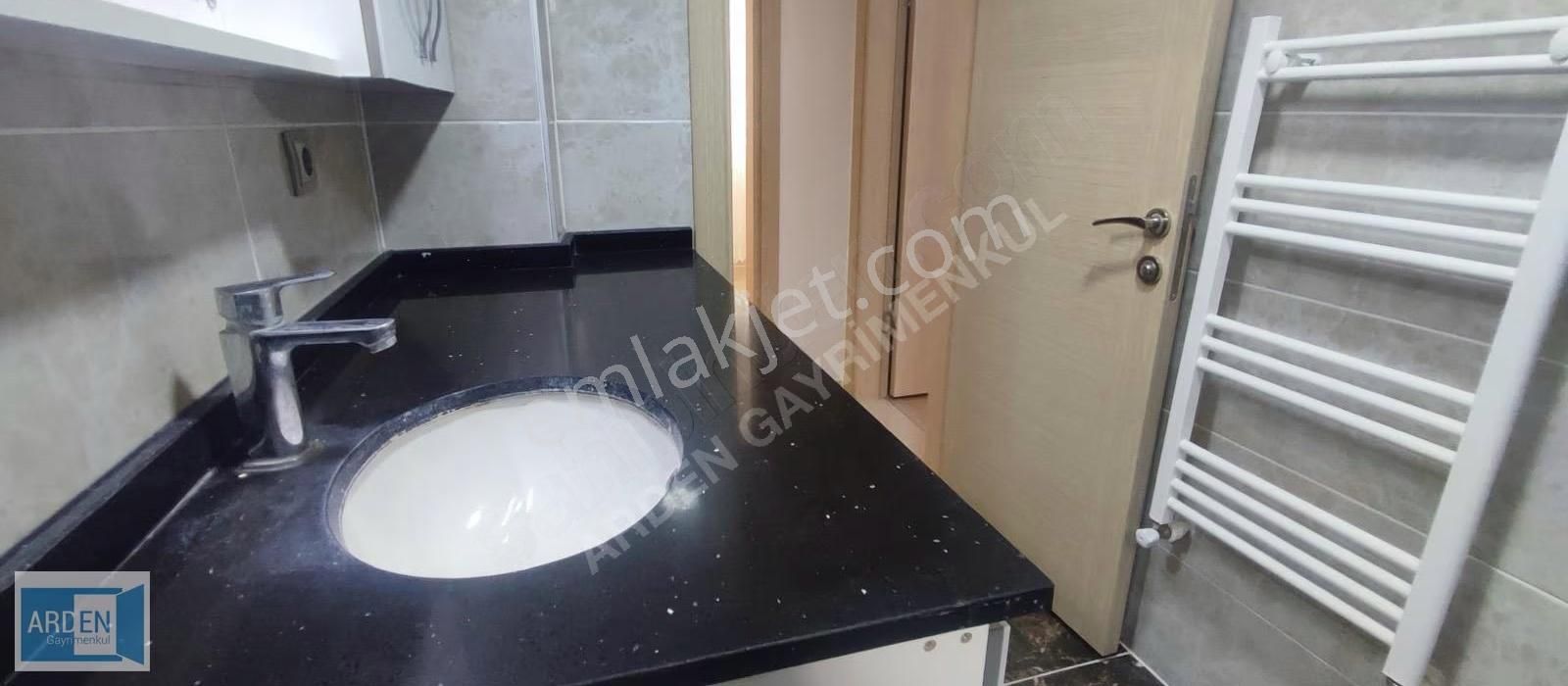 Seferihisar Sığacık'ta Kiralık 3+1 Ayrı Mutfaklı Daire - Görsel 31