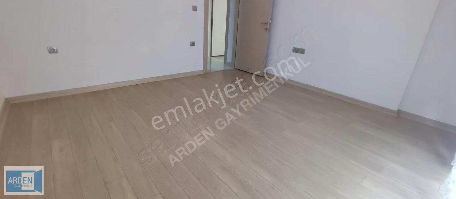 Seferihisar Sığacık'ta Kiralık 3+1 Ayrı Mutfaklı Daire - Görsel 14