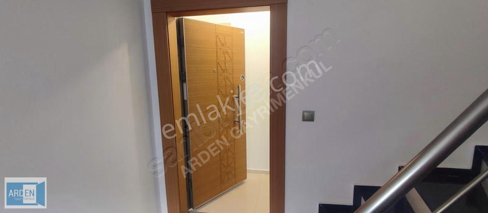 Seferihisar Sığacık'ta Kiralık 3+1 Ayrı Mutfaklı Daire - Görsel 22