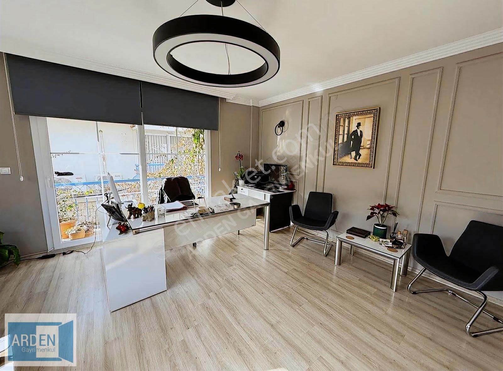 Seferihisar Merkezde, Kiracılı Satılık Dükkan 135m² - Görsel 6