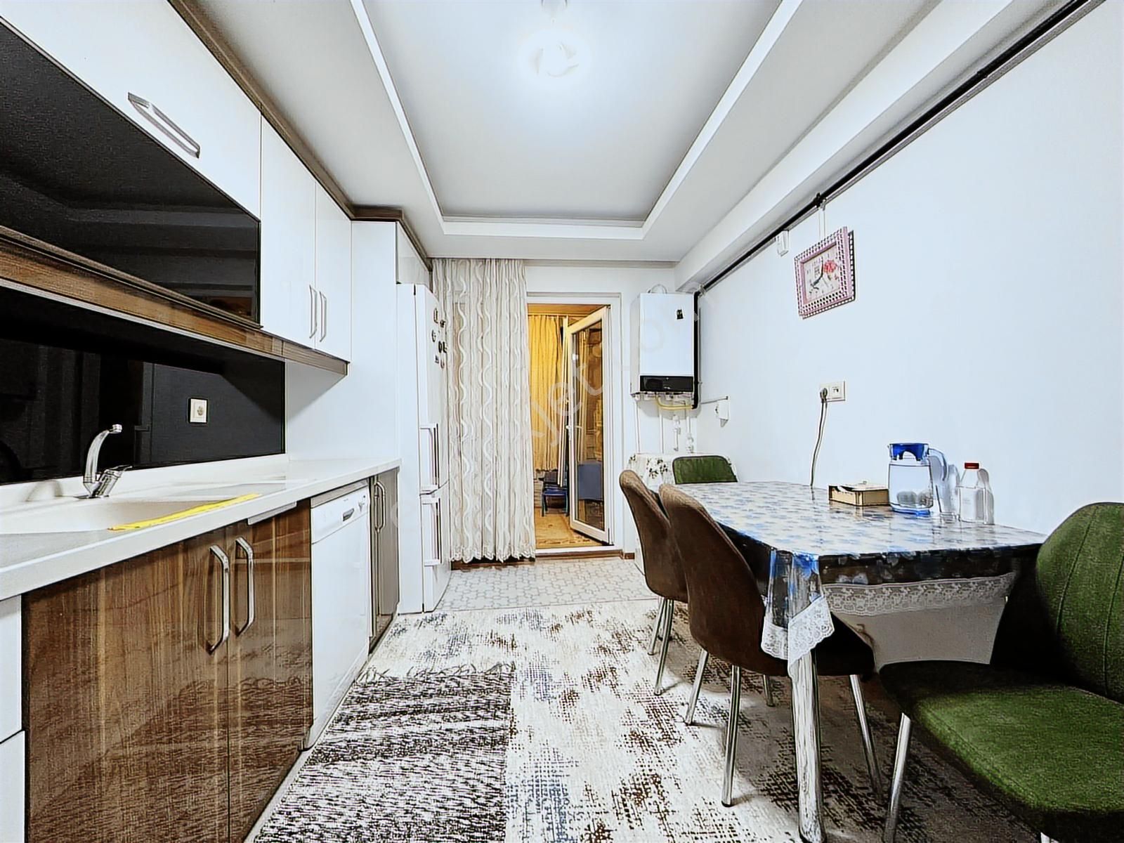 Engin Emlak'tan Okul'lar Yakını Masrafsız Asansör'lü 3+1 Daire - Görsel 17